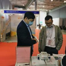 德通振动搅拌技术闪耀2020成都国际交通工程设施展览会，引领交通工程技术创新与推广